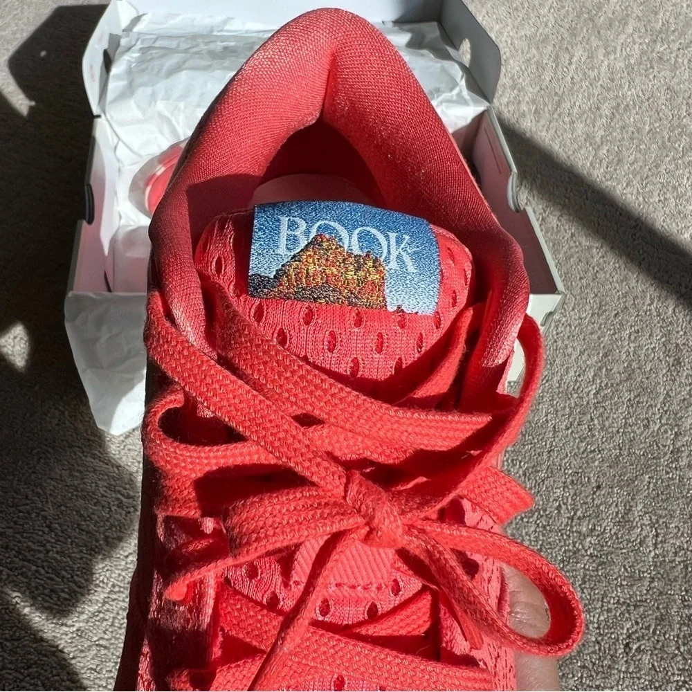 Nike Book 1 